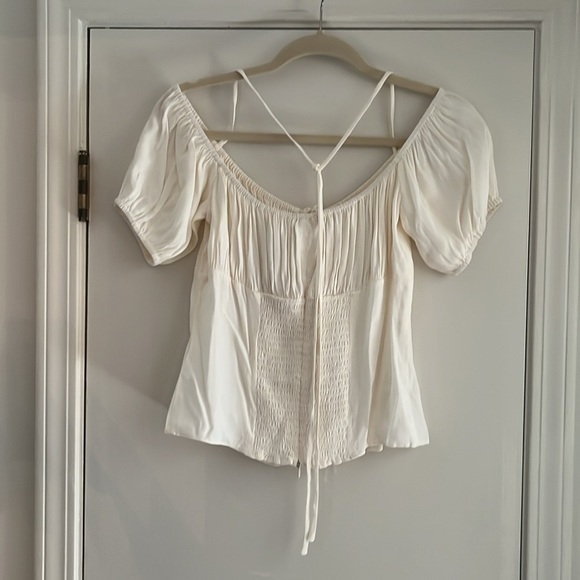 Reformation  Puff Sleeve Smocked Blouse Top in Cream Size 10 - Picture 14 of 15